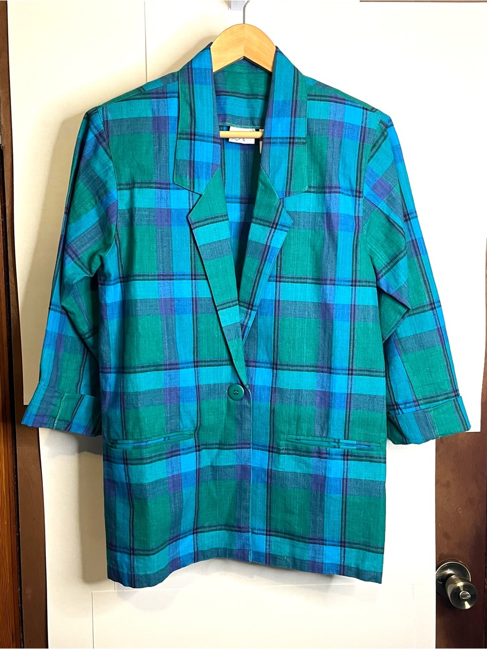 Fashion Options (VTG S, Fits XS/S) Blue & Green Ramie Blend Plaid Blazer